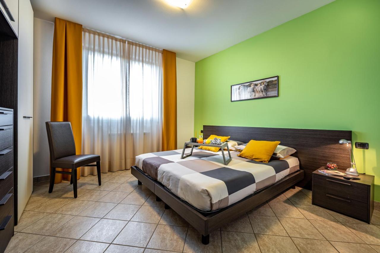 Casa Vacanze Arianna Rosia Ngoại thất bức ảnh