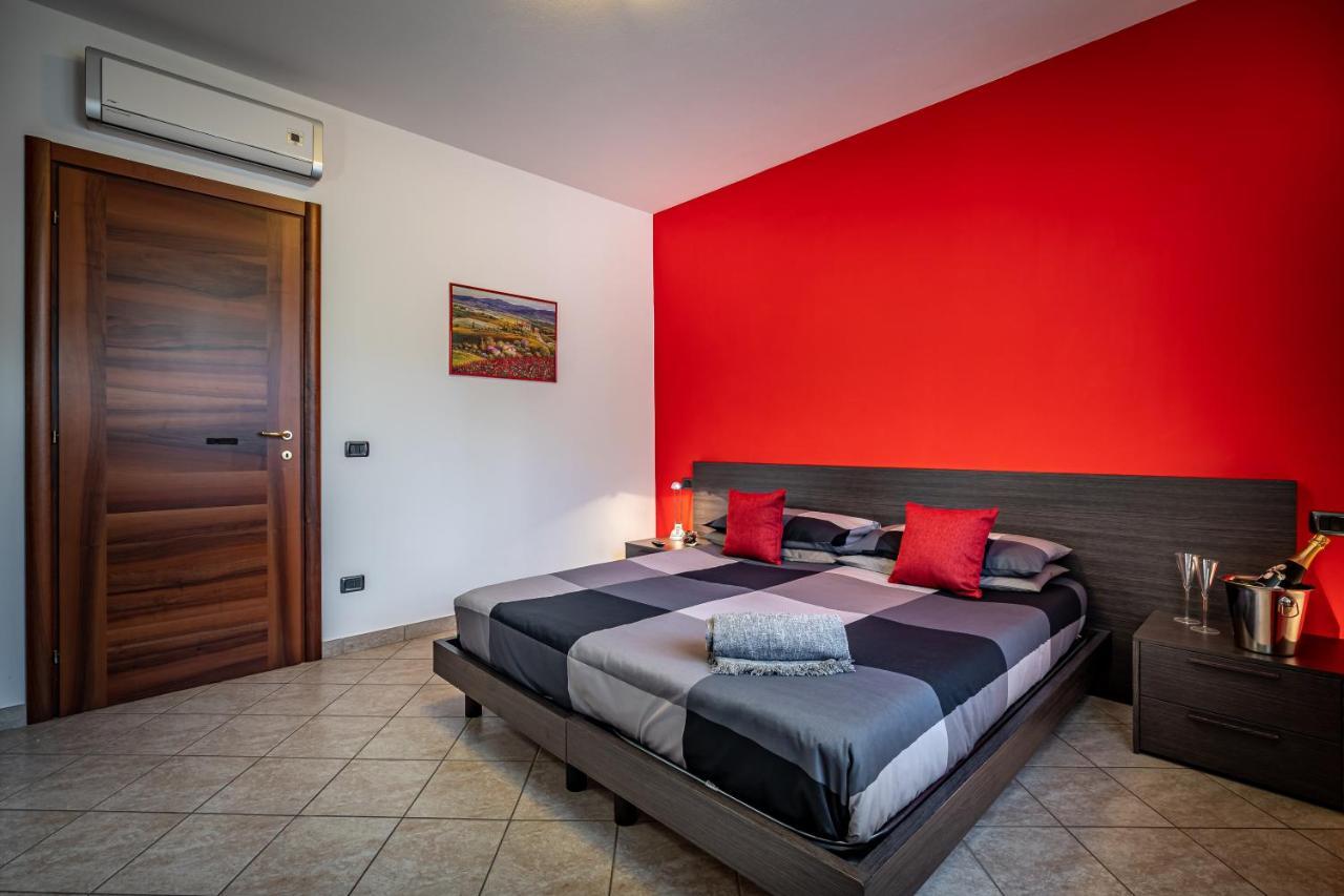 Casa Vacanze Arianna Rosia Ngoại thất bức ảnh