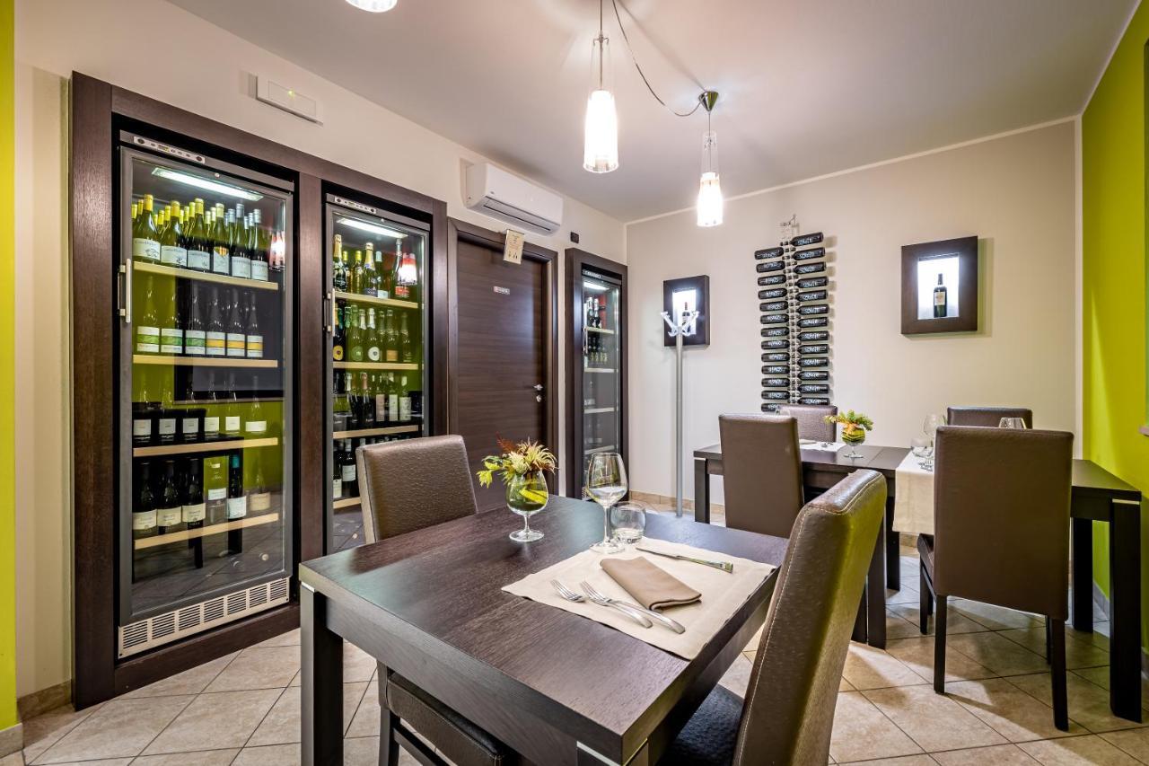 Casa Vacanze Arianna Rosia Ngoại thất bức ảnh