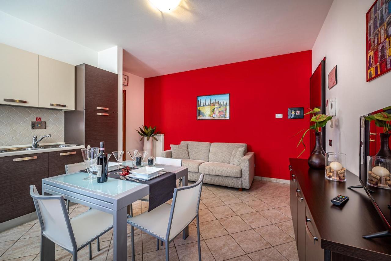Casa Vacanze Arianna Rosia Ngoại thất bức ảnh