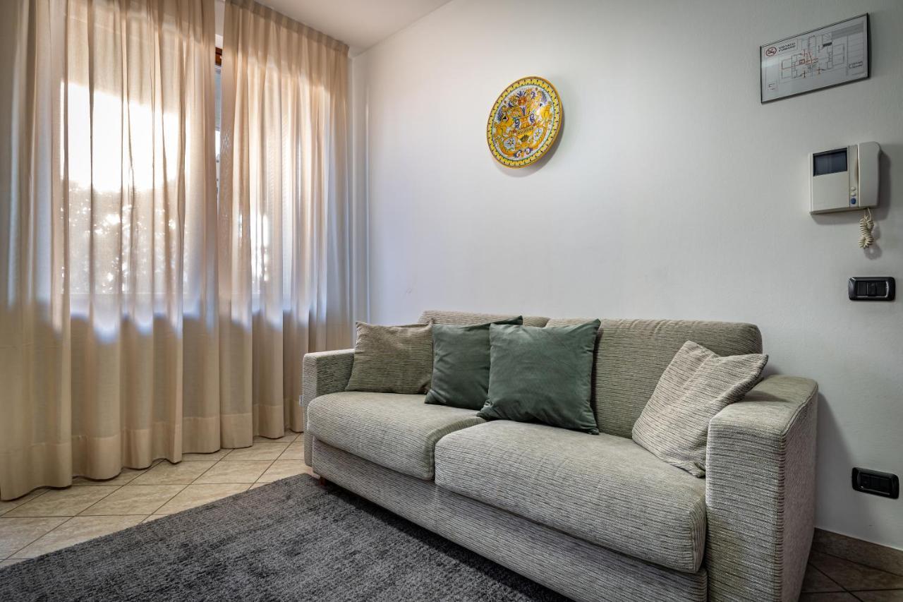 Casa Vacanze Arianna Rosia Ngoại thất bức ảnh